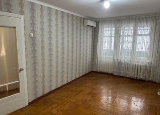 Продается 2-комнатная квартира, 44.6 м2, Адыгея, улица Чкалова, 84