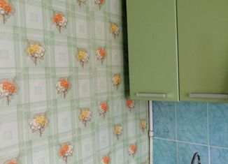 Продается 1-комнатная квартира, 32 м2, Давлеканово, улица Мира, 17