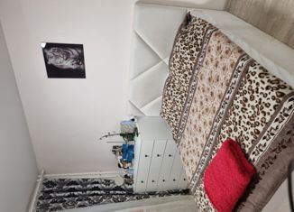 Продаю трехкомнатную квартиру, 58 м2, Новосибирск, улица Юности, 3, улица Юности