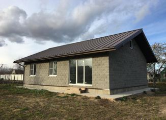 Продается дом, 100 м2, село Починки, улица 8 Марта