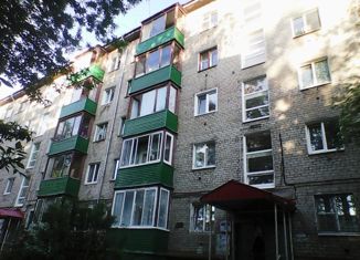 Продается 2-комнатная квартира, 41.8 м2, Пермь, Кировский район, улица Липатова, 6