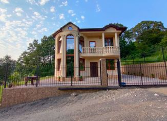 Продам дом, 160 м2, село Нижняя Шиловка, улица Мясникяна, 2