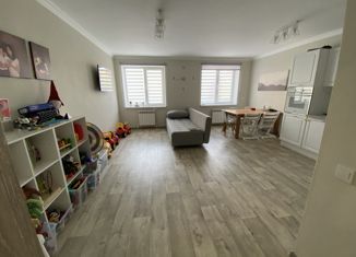 Продается двухкомнатная квартира, 62.4 м2, село Зубово