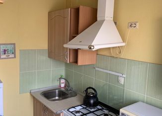 Продам 1-комнатную квартиру, 30 м2, Коми, улица Оплеснина, 17