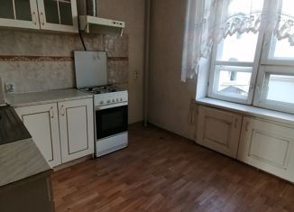 Продам трехкомнатную квартиру, 60 м2, село Абсалямово, Советская улица, 56
