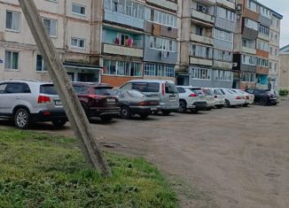 2-комнатная квартира на продажу, 49.8 м2, село Покровка, улица 50 лет Приморья, 17