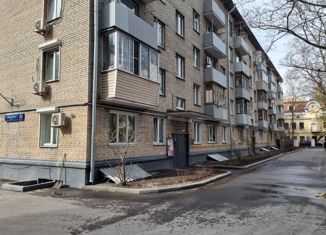 Продажа 1-комнатной квартиры, 31 м2, Москва, улица Новый Арбат, 34, метро Баррикадная