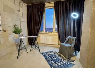 Продам квартиру студию, 31 м2, Мурино, улица Шоссе в Лаврики, 95