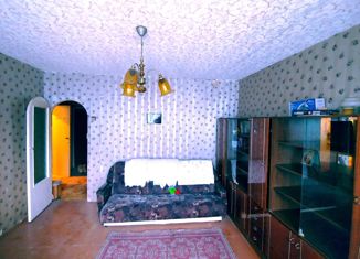 Продаю 2-ком. квартиру, 34.4 м2, посёлок Строитель, микрорайон Южный, 8
