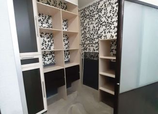 Однокомнатная квартира в аренду, 34 м2, Альметьевск, улица Ризы Фахретдина, 58Б