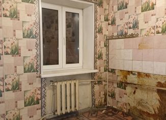 Продажа 2-ком. квартиры, 40 м2, Находка, улица Малиновского, 12