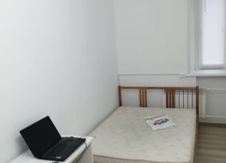 Сдается комната, 30 м2, Казань, улица Ватутина, 1