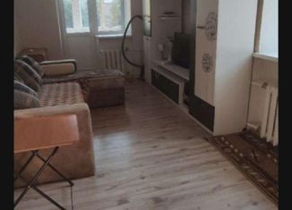 Продаю 2-комнатную квартиру, 39.3 м2, Сарапул, улица Гагарина, 28