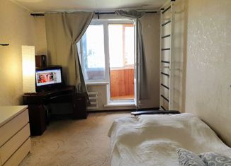 Продаю 2-комнатную квартиру, 45 м2, Москва, улица Генерала Антонова, 8, улица Генерала Антонова