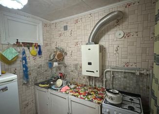 Продажа 2-комнатной квартиры, 43.1 м2, Чистополь, улица 40 лет Победы, 38