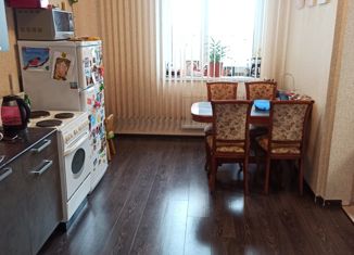 Продаю 3-комнатную квартиру, 90 м2, Кириши, Волховская набережная, 52