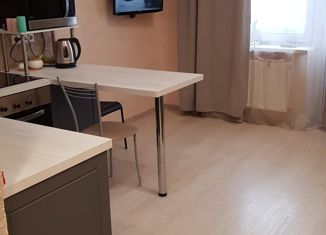 Продаю 1-комнатную квартиру, 38 м2, Краснодар, улица Генерала Петрова, 41, ЖК Британия 2