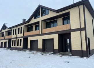 Продаю таунхаус, 172.5 м2, Уссурийск, Клубный переулок, 3