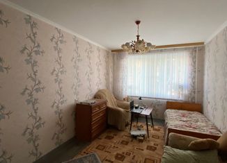Трехкомнатная квартира в аренду, 70 м2, Тольятти, улица Механизаторов, 5, Комсомольский район