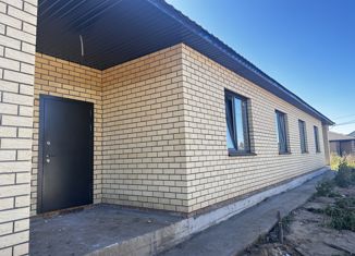 Продам таунхаус, 105 м2, село Нежинка, Журавлиная улица