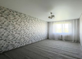 Продаю 3-комнатную квартиру, 61 м2, Челябинская область, улица Либкнехта, 30