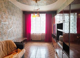 Продажа 3-ком. квартиры, 82.7 м2, Волгоград, Центральный район, Комсомольская улица, 8