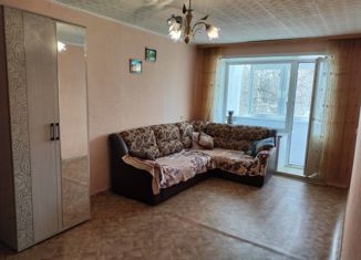 Продается двухкомнатная квартира, 44.4 м2, Юрга, улица Максименко, 9