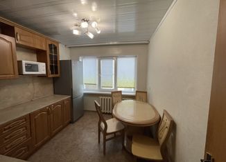 Продам 4-ком. квартиру, 84.4 м2, Краснокаменск, 4-й микрорайон, 402