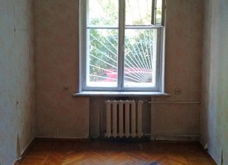 Продам четырехкомнатную квартиру, 93 м2, Ростовская область, Соборный переулок, 79