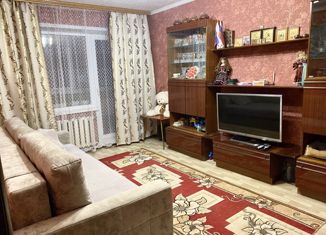 Продажа двухкомнатной квартиры, 45.6 м2, Дмитриев, Комсомольская улица, 17