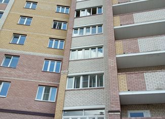 Продается 1-ком. квартира, 42 м2, Кострома, улица Евгения Ермакова, 1к2