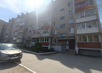 Продажа 2-комнатной квартиры, 50 м2, Красноуфимск, улица Сухобского, 39