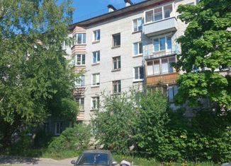 2-комнатная квартира на продажу, 43.6 м2, посёлок Стрельна, улица Гоголя, 12