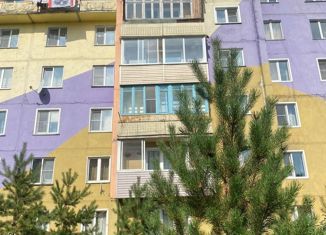 Продажа 2-ком. квартиры, 52.3 м2, Полысаево, улица Космонавтов, 77/1