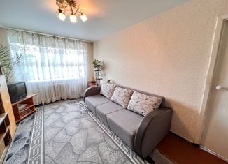 Продаю двухкомнатную квартиру, 40.9 м2, Верхняя Пышма, Юбилейная улица, 12