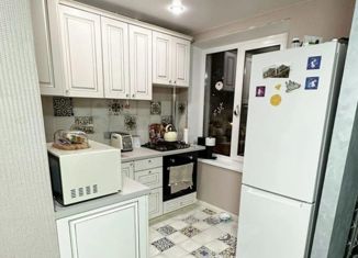 Продам трехкомнатную квартиру, 58.1 м2, Новосибирск, Чемская улица, 12, Чемская улица