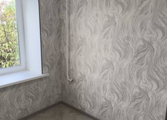 Продам 1-ком. квартиру, 31 м2, Соликамск, Набережная улица, 136