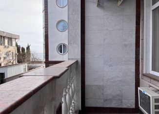 Продам квартиру студию, 28 м2, Алушта, Набережная улица, 16И