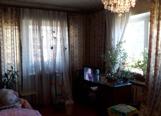 Продажа 2-комнатной квартиры, 43 м2, Зеленогорск, улица Калинина, 10
