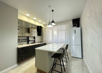 Продам 3-ком. квартиру, 110 м2, Краснодарский край, Курортный проспект, 108/3