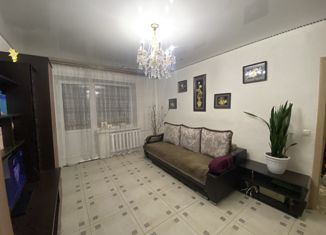 Продажа 2-ком. квартиры, 51.7 м2, посёлок Строитель, микрорайон Южный, 13