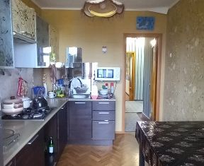 Продам трехкомнатную квартиру, 66 м2, поселок городского типа Мостовской, улица Гоголя, 159