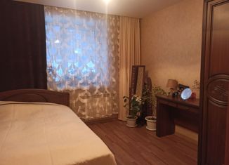 Продаю двухкомнатную квартиру, 52.8 м2, Кыштым, улица Чернышевского, 8А