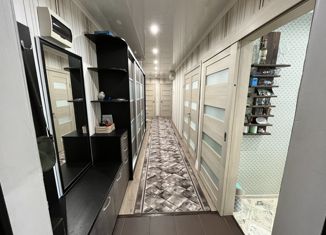 Продается двухкомнатная квартира, 63.8 м2, Ставрополь, улица Ленина, 441/9, микрорайон № 22