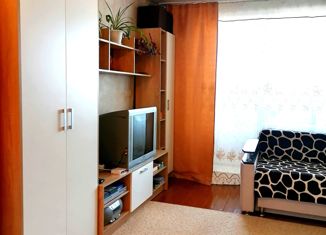 Продаю однокомнатную квартиру, 32.8 м2, Челябинская область, улица Есенина, 2