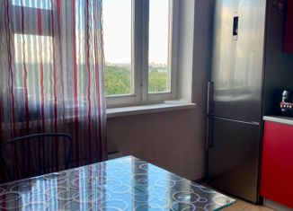 3-ком. квартира на продажу, 76.6 м2, Одинцово, улица Чистяковой, 2