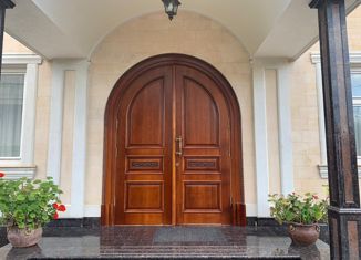 Дом на продажу, 449 м2, Майкоп, Школьная улица, 117Д