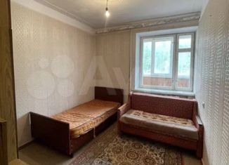 Продам двухкомнатную квартиру, 58.7 м2, Карачаевск, улица Ленина, 56/2