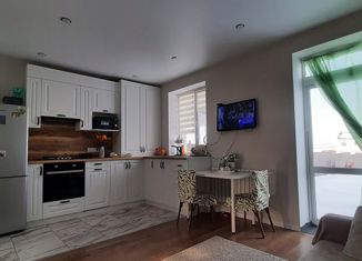 Продам таунхаус, 55.2 м2, коттеджный посёлок Звёздный, Губернаторская улица, 16В