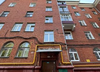 Продаю квартиру студию, 15.1 м2, Москва, улица Толбухина, 8к1